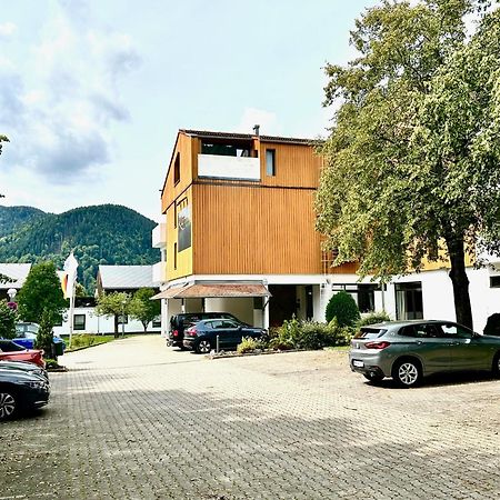 Alpenoase Schliersee - Grosse Suite Mit Sauna Oder Gemuetliche Studio Appartements Екстериор снимка