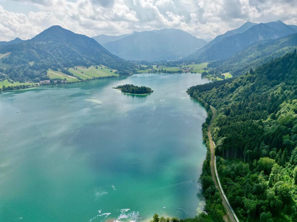 Alpenoase Schliersee - Grosse Suite Mit Sauna Oder Gemuetliche Studio Appartements Екстериор снимка