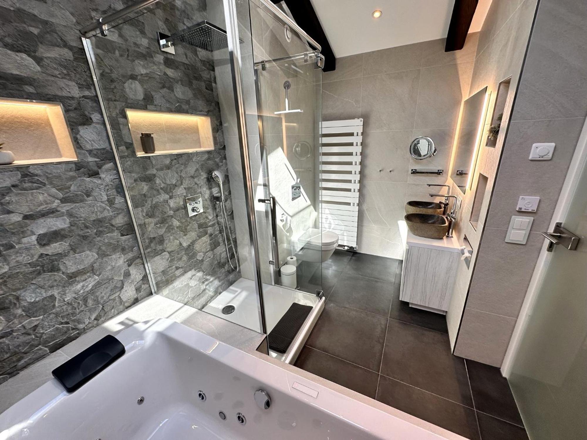 Alpenoase Schliersee - Grosse Suite Mit Sauna Oder Gemuetliche Studio Appartements Екстериор снимка